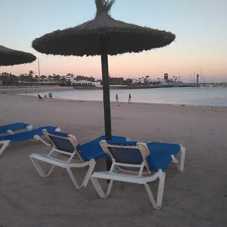 New Caleta,relax, Pool, Terrace, Wifi Apartament